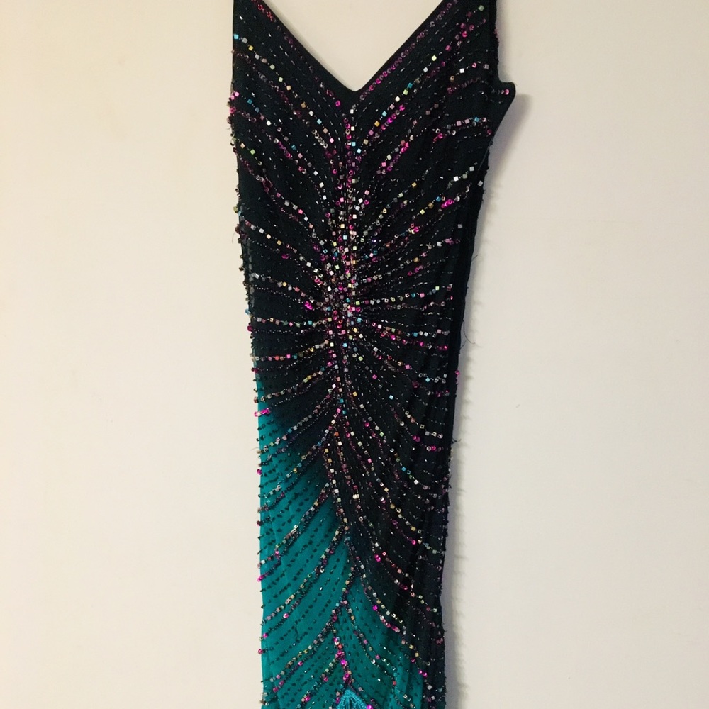 Couture 💕 ombré beaded midi dress